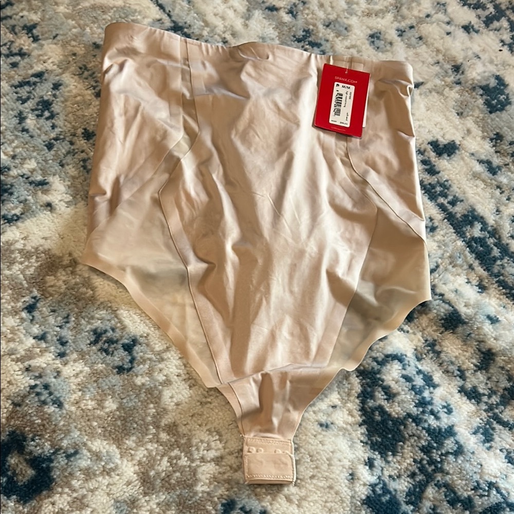 Shapewear High-Waisted Briefs